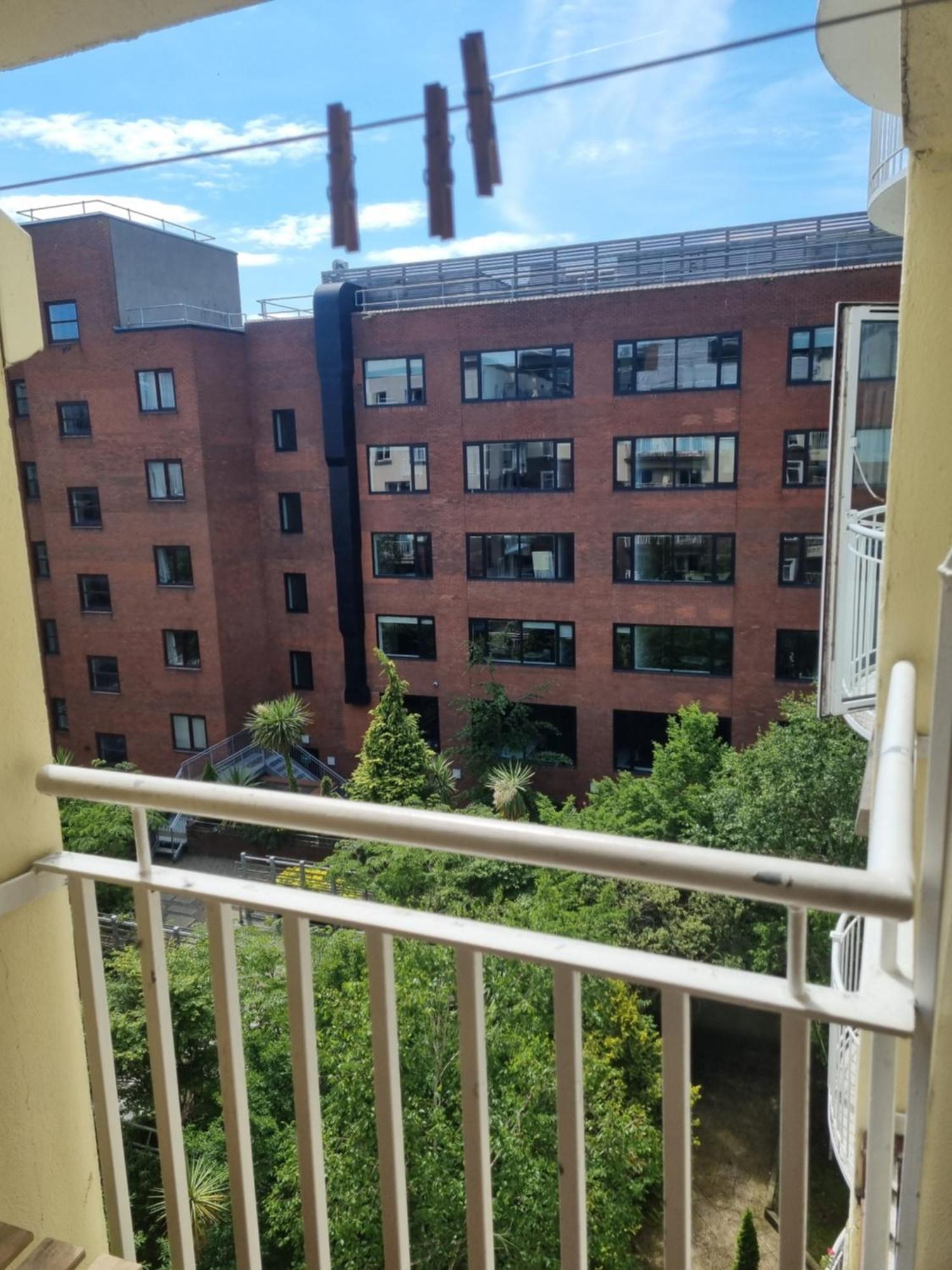 Love Lane Apartmet Дублін Екстер'єр фото